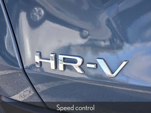 Used 2025 Honda HR-V LX image 33