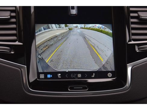 Used 2023 Volvo XC90 B6 Plus w/ Protection Package Premier image 24