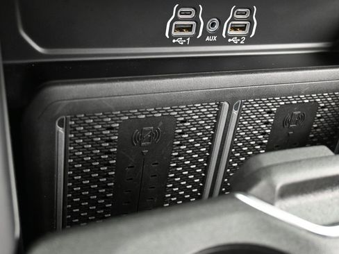 Used 2025 RAM 3500 Laramie image 25