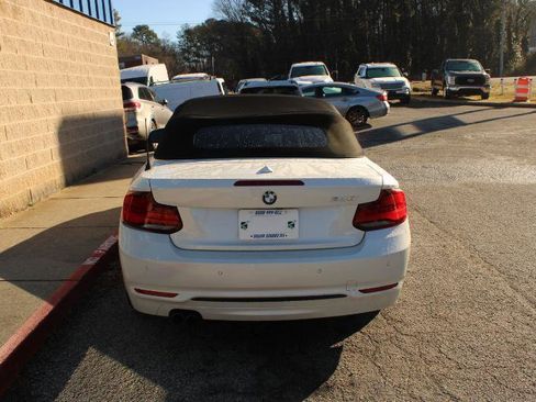 Used 2021 BMW 230i Convertible image 5