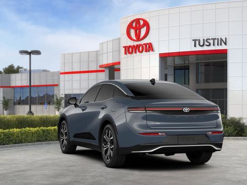 New 2026 Toyota Crown XLE image 9