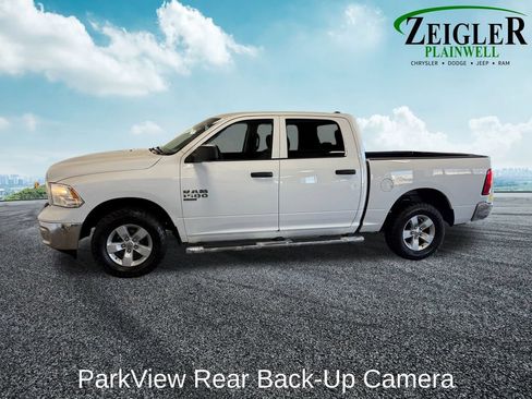 Used 2019 RAM 1500 ST w/ SXT Appearance Group AWD/4WD image 3
