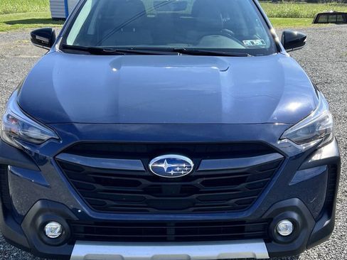 Used 2024 Subaru Outback Limited AWD/4WD image 9