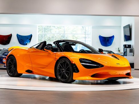 New 2026 McLaren 750S TechLux image 4