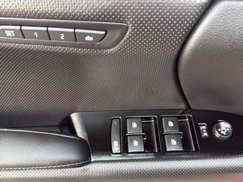 Used 2017 Cadillac XTS Luxury w/ Driver Awareness Package image 16