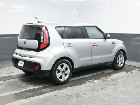 Used 2019 Kia Soul image 7