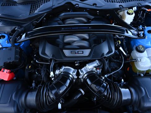 Used 2025 Ford Mustang Dark Horse image 30