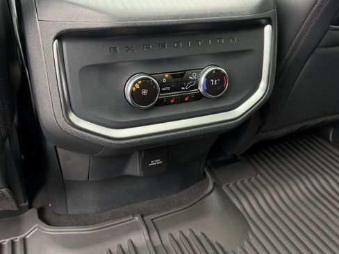 New 2026 Ford Expedition Tremor image 45