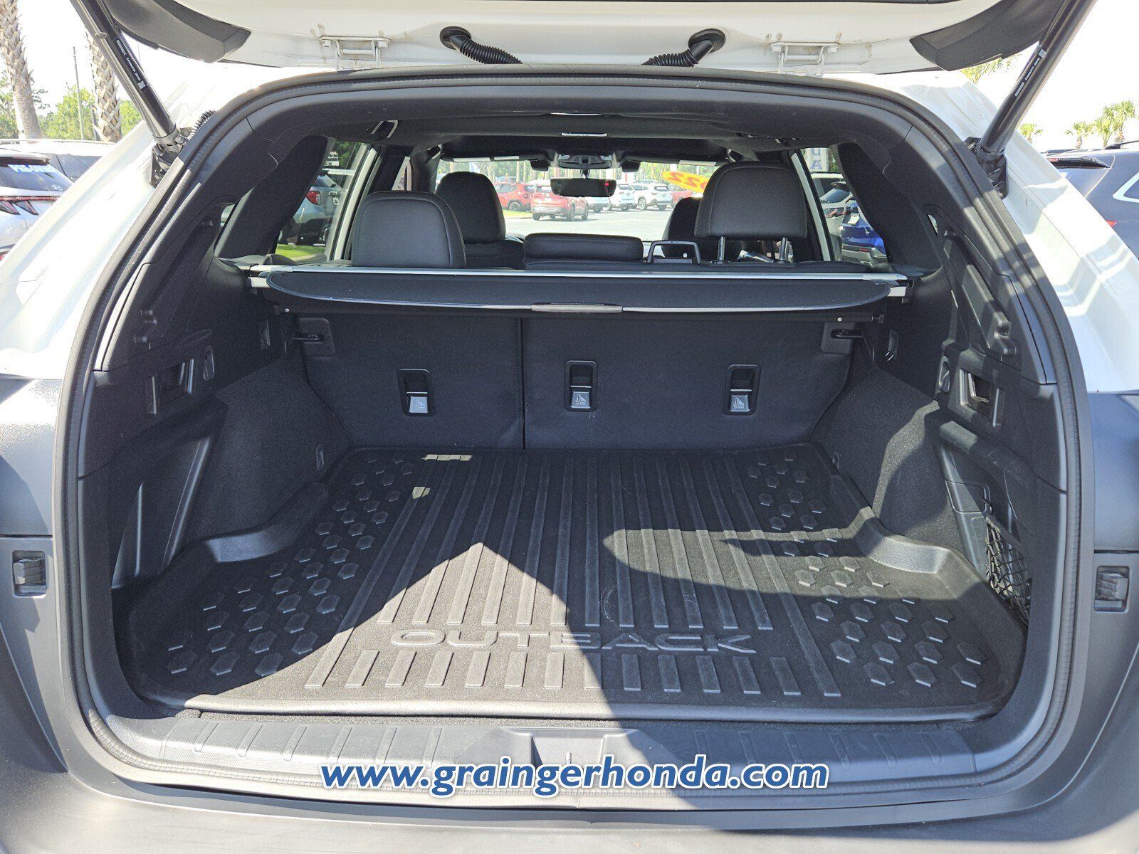 Used 2022 Subaru Outback Wilderness AWD/4WD image 13