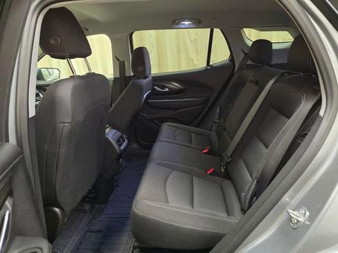 Used 2023 GMC Terrain SLE w/ Driver Convenience Package image 28