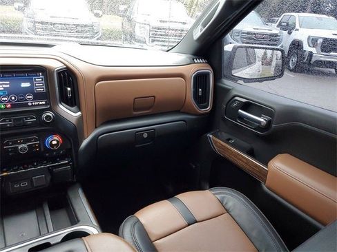 Used 2020 Chevrolet Silverado 1500 High Country w/ Technology Package image 49