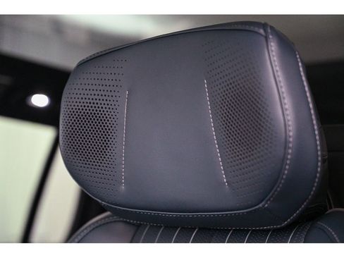 New 2026 Cadillac Escalade IQ Sport 2 w/ LPO, ONYX Package image 37