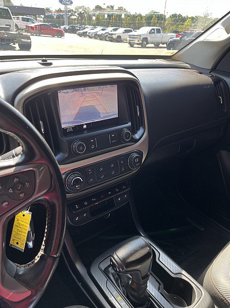 Used 2021 GMC Canyon AT4 w/ Driver Alert Package AWD/4WD image 10