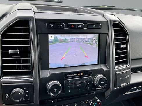 Used 2018 Ford F150 XLT w/ Equipment Group 302A Luxury AWD/4WD image 27