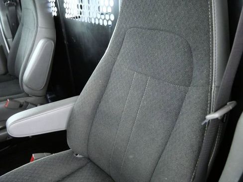 Used 2024 Chevrolet Express 2500 w/ Driver Convenience Package image 17