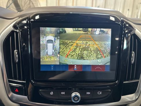 Used 2019 Chevrolet Traverse Premier AWD/4WD image 26