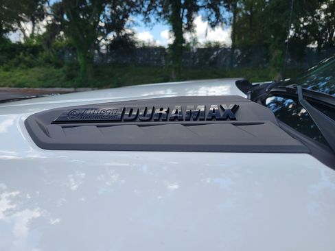 Used 2026 Chevrolet Silverado 2500 LTZ w/ LTZ Plus Package AWD/4WD image 17