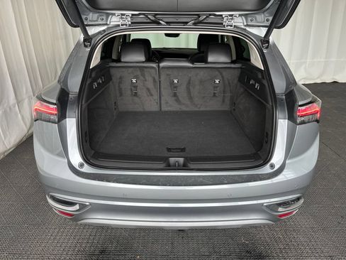 Used 2023 Buick Envision Avenir AWD/4WD image 25