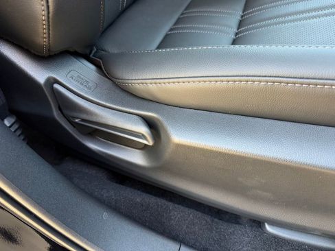 New 2026 Honda HR-V EX-L image 41