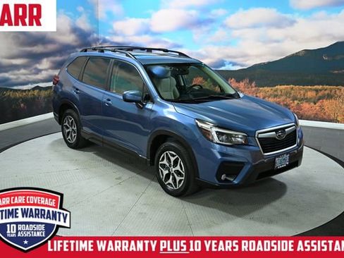 Used 2021 Subaru Forester Premium image 2