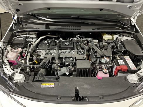 Used 2025 Toyota Corolla LE image 7