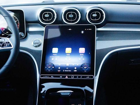 New 2026 Mercedes-Benz C 300 4MATIC Sedan image 18