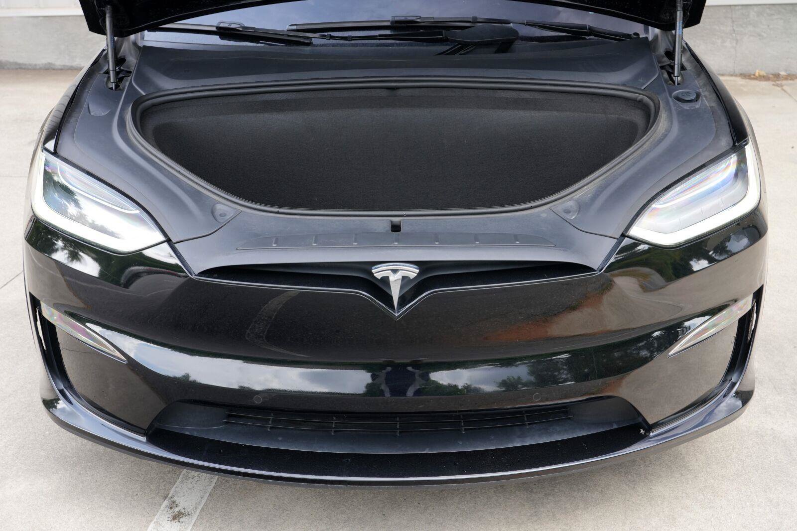Used 2022 Tesla Model X AWD/4WD image 8