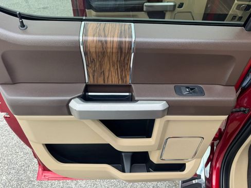 Used 2019 Ford F150 Lariat AWD/4WD image 39
