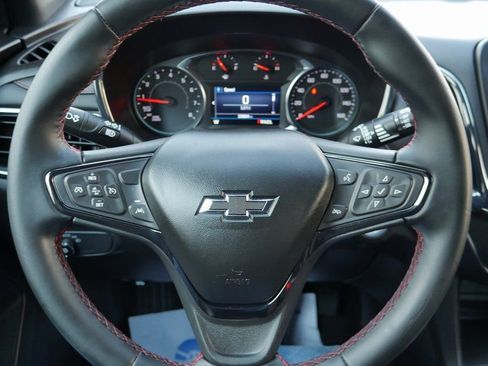 Used 2024 Chevrolet Equinox RS image 11