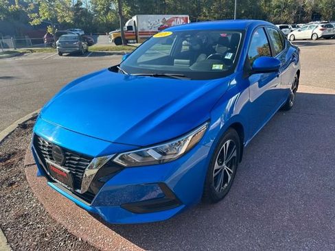 Used 2021 Nissan Sentra SV image 1