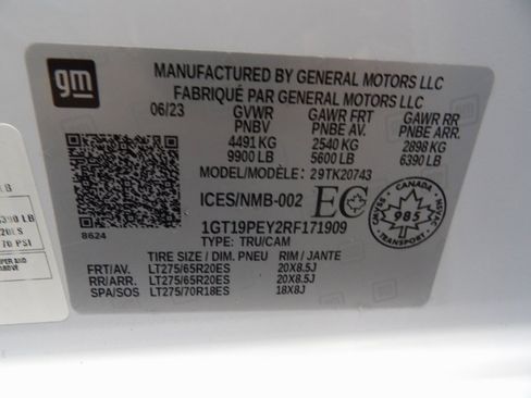 Used 2024 GMC Sierra 2500 AT4 w/ AT4 Premium Plus Package image 64