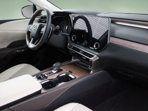 Used 2025 Lexus RX 350 Premium Plus w/ Convenience Package AWD/4WD image 22