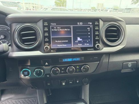 Used 2023 Toyota Tacoma TRD Sport AWD/4WD image 23