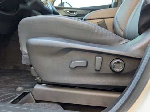 Certified 2025 Subaru Ascent Bronze Edition image 19