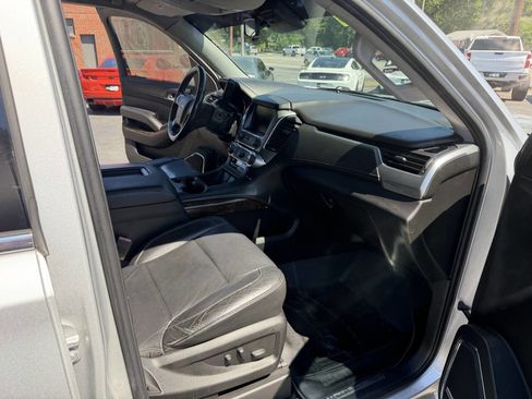 Used 2018 Chevrolet Tahoe LT AWD/4WD image 17