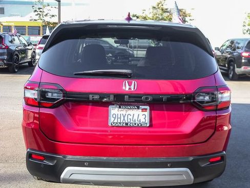 Used 2023 Honda Pilot EX-L image 6