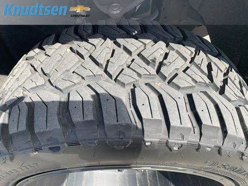 Used 2021 Chevrolet Silverado 1500 LT Trail Boss w/ Bed Protection Package image 10