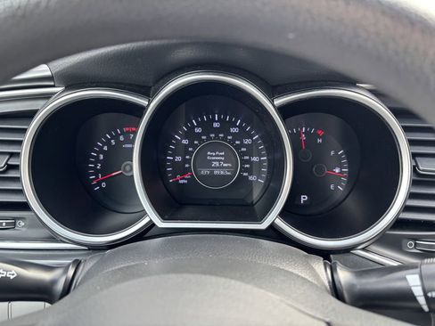 Used 2015 Kia Optima LX image 17