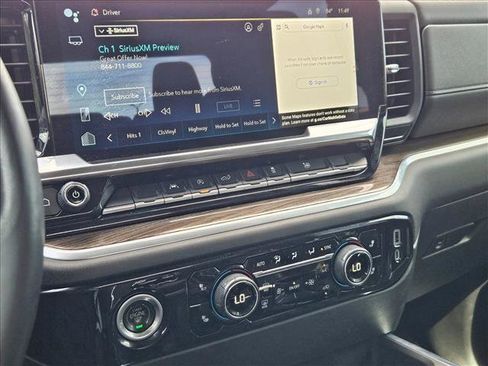 Used 2022 Chevrolet Silverado 1500 RST image 14