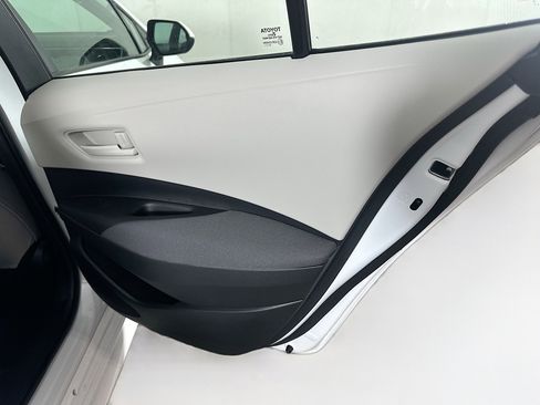 Used 2026 Toyota Corolla LE image 28