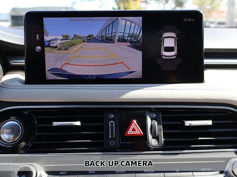 Used 2023 Genesis G70 3.3T w/ Sport Advanced Package image 8