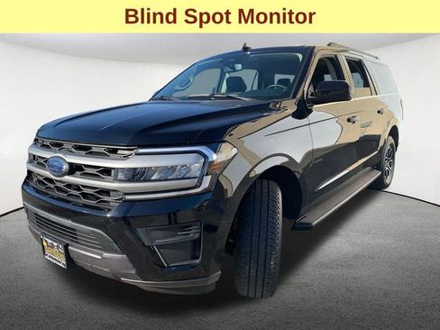 Used 2024 Ford Expedition Max XLT image 5