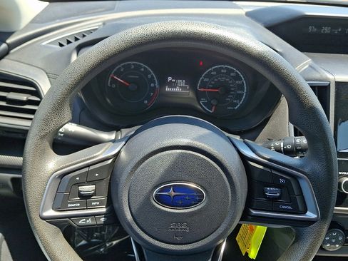 Used 2018 Subaru Crosstrek 2.0i AWD/4WD image 19