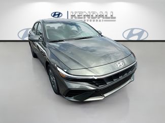 New 2026 Hyundai Elantra Hybrid FWD video 1