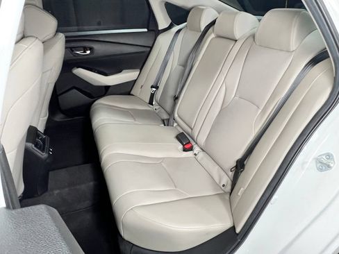 Used 2025 Honda Accord EX-L image 19