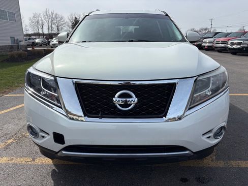Used 2013 Nissan Pathfinder SL w/ Trailer Tow Pkg image 3