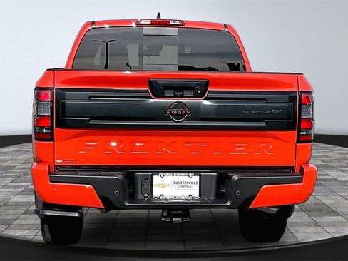 Used 2025 Nissan Frontier PRO-4X w/ Tow Package image 4