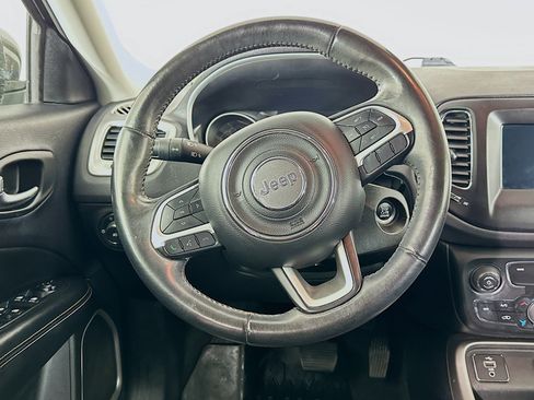 Used 2018 Jeep Compass Latitude w/ Popular Equipment Group image 18