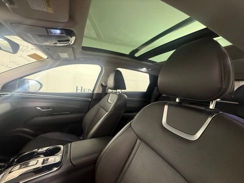 Used 2023 Hyundai Tucson Limited w/ Cargo Package image 11