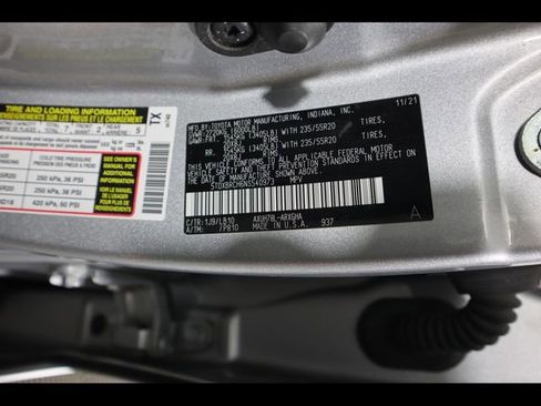 Used 2022 Toyota Highlander Limited image 29